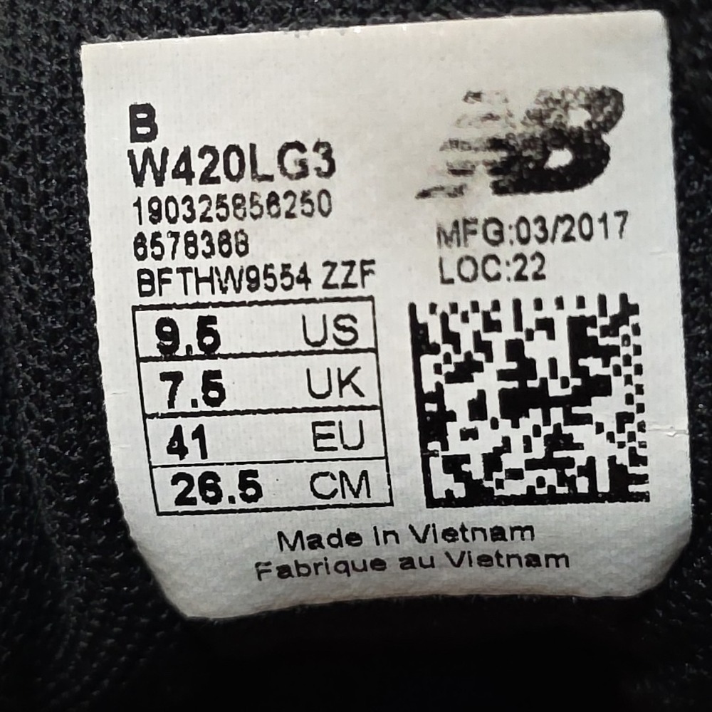Size 9.5 -‎ New Balance 420 Black - W420LG3 - Picture 8 of 9